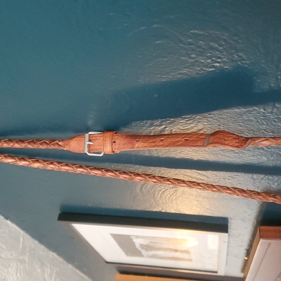 Vintage Handmade Morrocan leather purse with embossed silver detail and tassels - Picture 5 of 8